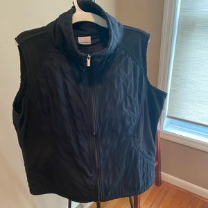 Black Columbia Vest. Women’s 2X (Plus). Warm. Stretchy.